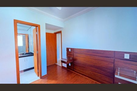 Apartamento à venda com 3 quartos, 72m² em Palmares, Belo Horizonte