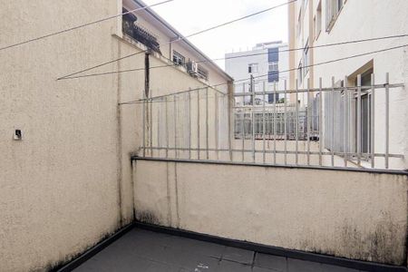 Apartamento à venda com 90m², 2 quartos e 1 vaga