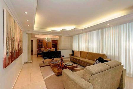 Apartamento à venda com 4 quartos, 441m² em Santo Antônio, Belo Horizonte