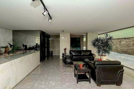 Apartamento à venda com 4 quartos, 441m² em Santo Antônio, Belo Horizonte