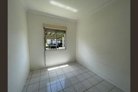 Quarto 2 de apartamento para alugar com 2 quartos, 60m² em Rio dos Sinos, São Leopoldo