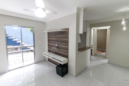 Sala de apartamento à venda com 2 quartos, 48m² em Chácara Agrindus, Taboão da Serra