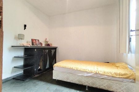 Casa à venda com 6 quartos, 220m² em Santa Tereza, Belo Horizonte