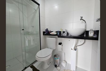 Studio para alugar com 28m², 1 quarto e sem vaga Studio para alugar com 28m², 1 quarto e sem vagaBanheiro