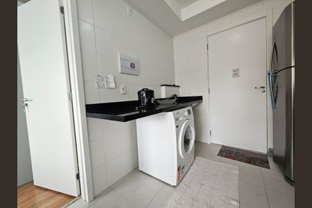 Studio para alugar com 28m², 1 quarto e sem vaga Studio para alugar com 28m², 1 quarto e sem vagaCozinha e Área de Serviço