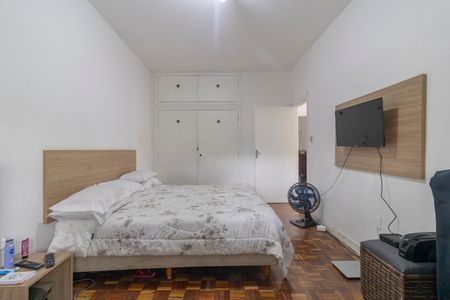 Casa à venda com 220m², 5 quartos e 3 vagas Casa à venda com 220m², 5 quartos e 3 vagasQuarto 1