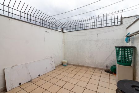 Casa para alugar com 360m², 3 quartos e 4 vagas Casa para alugar com 360m², 3 quartos e 4 vagasDucha