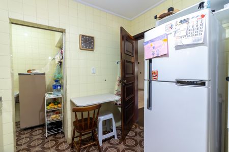 Casa para alugar com 360m², 3 quartos e 4 vagas Casa para alugar com 360m², 3 quartos e 4 vagasCozinha