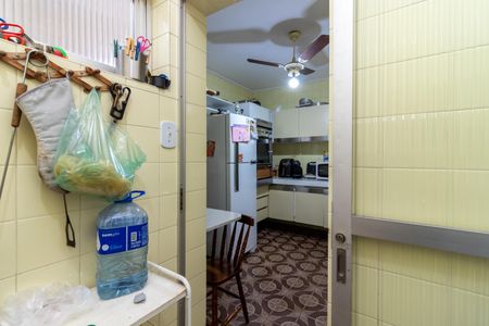 Casa para alugar com 360m², 3 quartos e 4 vagas Casa para alugar com 360m², 3 quartos e 4 vagasÁrea de Serviço