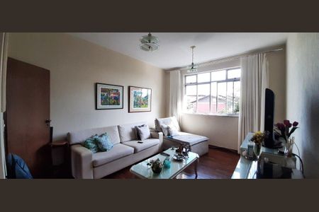 Apartamento à venda com 5 quartos, 217m² em Vila Cloris, Belo Horizonte