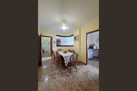 Apartamento para alugar com 328m², 4 quartos e 3 vagas Apartamento para alugar com 328m², 4 quartos e 3 vagasCopa