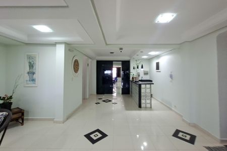 Apartamento para alugar com 328m², 4 quartos e 3 vagas Apartamento para alugar com 328m², 4 quartos e 3 vagasÁrea comum - Salão de festas