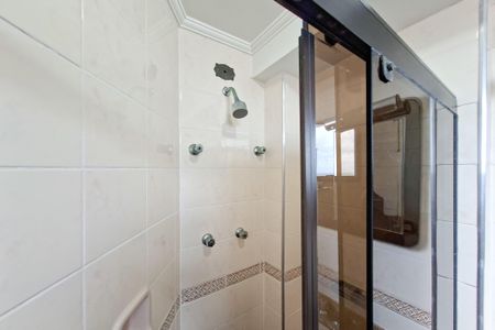 Apartamento para alugar com 328m², 4 quartos e 3 vagas Apartamento para alugar com 328m², 4 quartos e 3 vagasBanheiro da Suíte 3