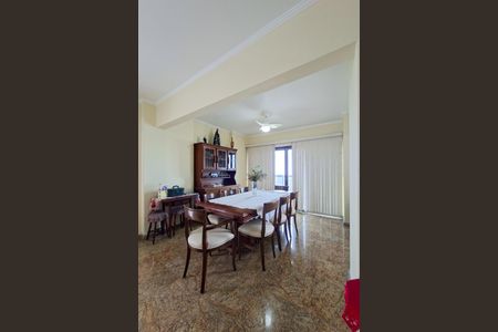 Apartamento para alugar com 328m², 4 quartos e 3 vagas Apartamento para alugar com 328m², 4 quartos e 3 vagasSala