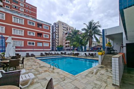 Apartamento para alugar com 328m², 4 quartos e 3 vagas Apartamento para alugar com 328m², 4 quartos e 3 vagasÁrea comum - Piscina