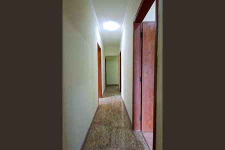 Apartamento para alugar com 328m², 4 quartos e 3 vagas Apartamento para alugar com 328m², 4 quartos e 3 vagasBanheiro da Suíte 2