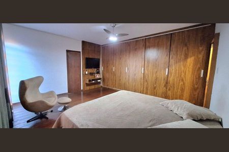 Casa à venda com 3 quartos, 320m² em Sagrada Família, Belo Horizonte