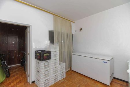 Casa à venda com 3 quartos, 280m² em Santa Efigênia, Belo Horizonte