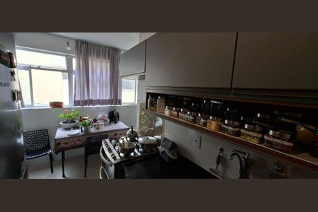 Apartamento à venda com 109m², 3 quartos e 1 vaga