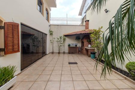 Casa à venda com 355m², 4 quartos e 8 vagasÁrea Gourmet