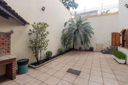 Casa à venda com 355m², 4 quartos e 8 vagasÁrea Gourmet