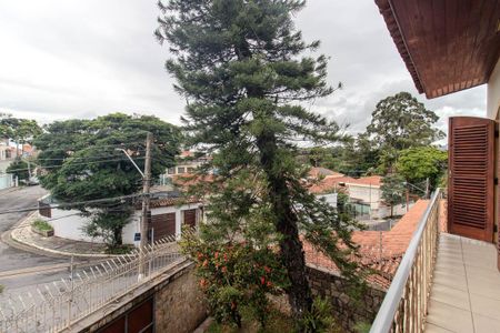 Casa à venda com 355m², 4 quartos e 8 vagasSacada Suíte 3 e 4