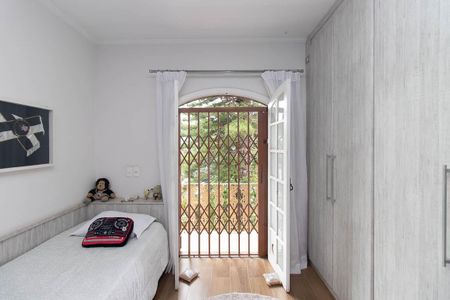 Casa à venda com 355m², 4 quartos e 8 vagasSuíte 3