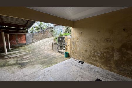 Casa à venda com 155m², 3 quartos e 4 vagasQuintal - Garagem