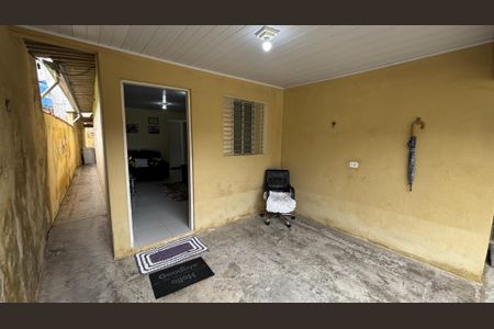 Casa à venda com 155m², 3 quartos e 4 vagasQuintal - Garagem