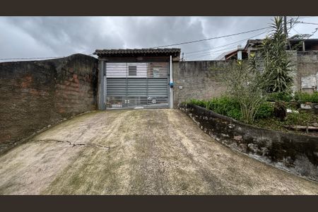 Casa à venda com 155m², 3 quartos e 4 vagasQuintal - Garagem