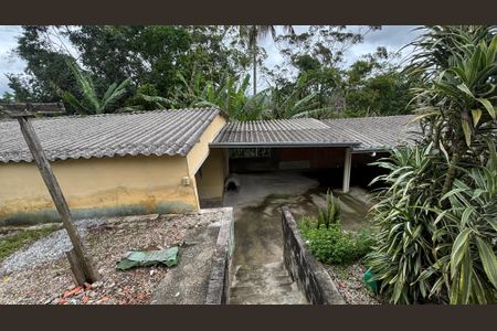 Casa à venda com 155m², 3 quartos e 4 vagasQuintal 