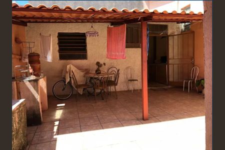 Casa à venda com 3 quartos, 250m² em Alto Caiçaras, Belo Horizonte