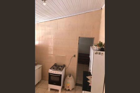 Casa à venda com 250m², 3 quartos e 2 vagas
