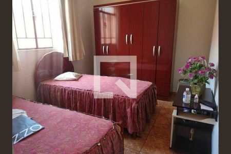 Casa à venda com 3 quartos, 250m² em Alto Caiçaras, Belo Horizonte