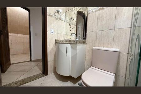 Casa à venda com 3 quartos, 200m² em Vila Mangalot, São Paulo