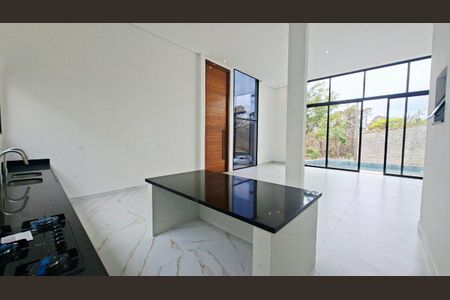 Casa à venda com 360m², 3 quartos e 4 vagas