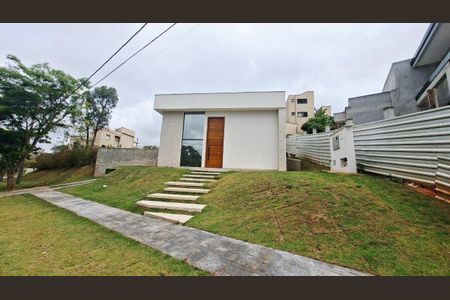 Casa à venda com 360m², 3 quartos e 4 vagas