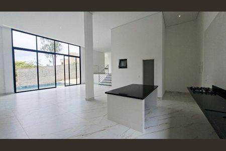 Casa à venda com 360m², 3 quartos e 4 vagas