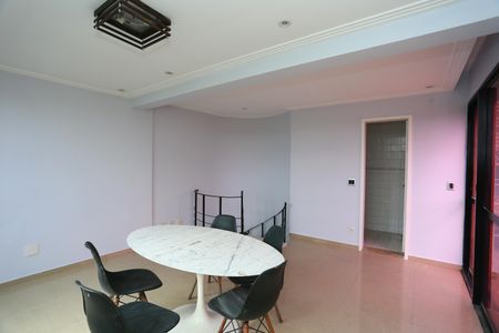 Apartamento à venda com 142m², 2 quartos e 2 vagassala da cobertura