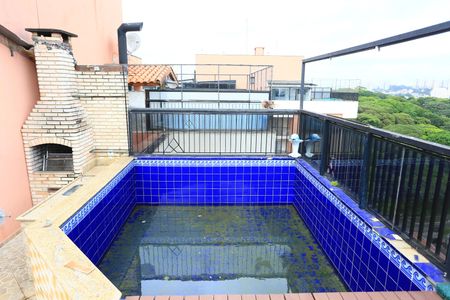 Apartamento à venda com 142m², 2 quartos e 2 vagaspiscina  da cobertura