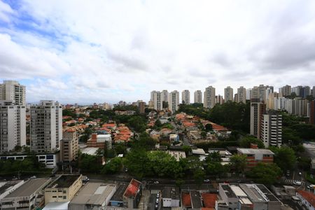 Apartamento à venda com 142m², 2 quartos e 2 vagasvista da cobertura v