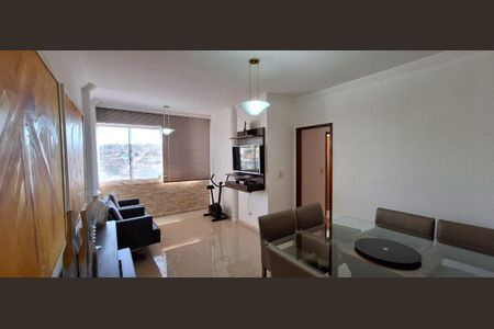 Apartamento à venda com 3 quartos, 75m² em Nova Floresta, Belo Horizonte