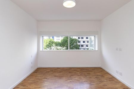 Apartamento à venda com 141m², 3 quartos e 1 vagaFoto 01