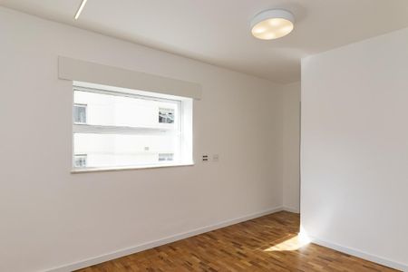 Apartamento à venda com 141m², 3 quartos e 1 vagaFoto 01