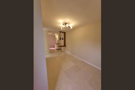 Apartamento à venda com 2 quartos, 45m² em Camorim, Rio de Janeiro