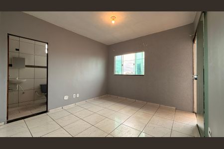 Sala de apartamento para alugar com 2 quartos, 40m² em Qr 210, Brasília