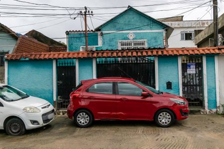 Casa à venda com 200m², 2 quartos e 1 vaga Casa à venda com 200m², 2 quartos e 1 vagaFachada do Imóvel