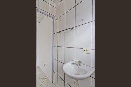 Casa de condomínio para alugar com 27m², 1 quarto e sem vaga Casa de condomínio para alugar com 27m², 1 quarto e sem vagaBanheiro