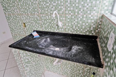 Cozinha de casa de condomínio para alugar com 1 quarto, 27m² em Brasilândia, São Paulo