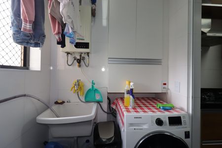 Apartamento à venda com 120m², 3 quartos e 2 vagasÁrea de Serviço